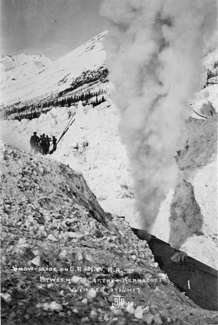 Snowslide near Kennecott view 2