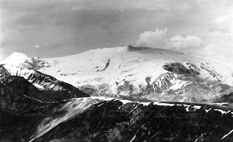 Mt Wrangell 1902 eruption